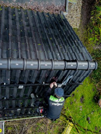 Ontdek de Voordelen van Zonnepanelen van Charge-up